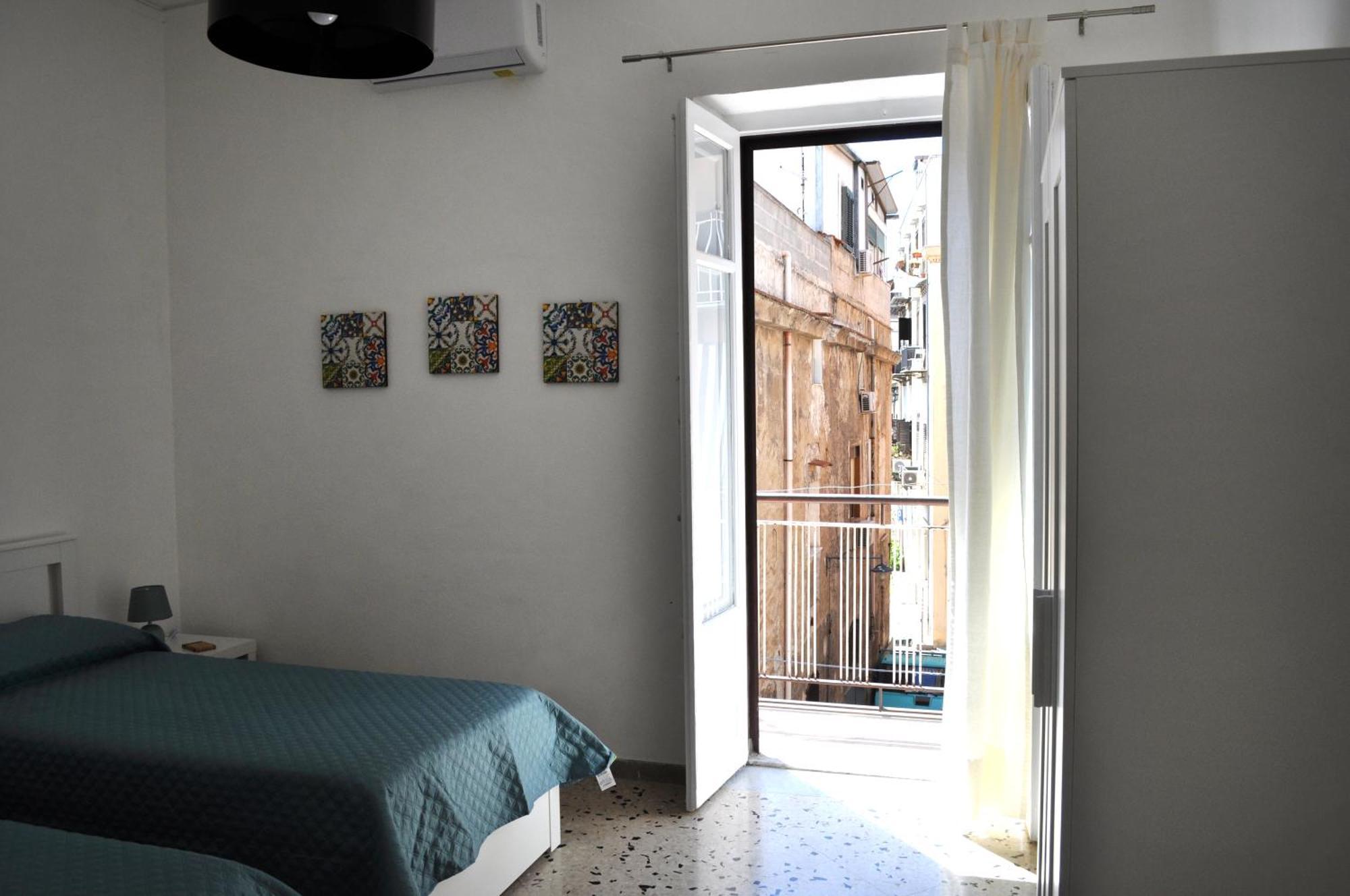 Palermo Centro-Borgo Vecchio "Casa Dalle Zie" Bagian luar foto